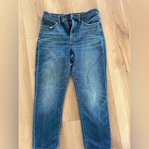 Damaged Madewell The Perfect Vintage Straight Crop Jeans Medium Wash